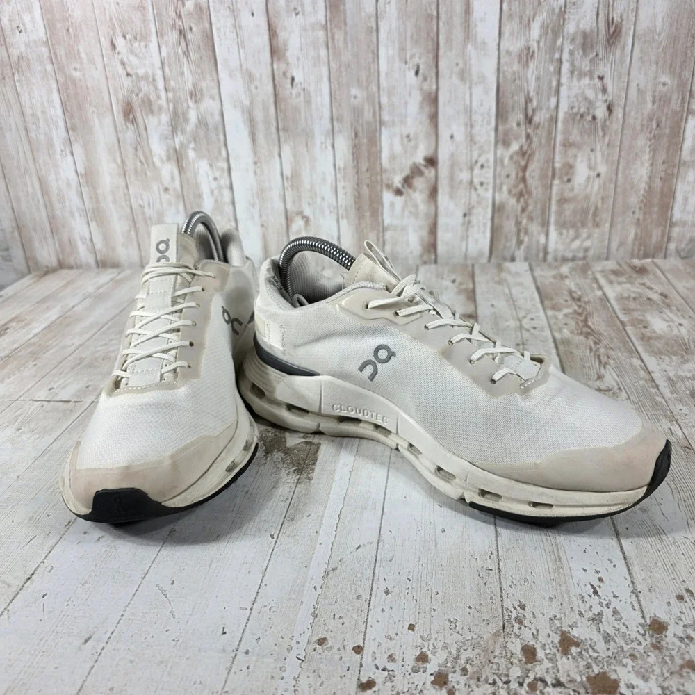 On Cloudflyer 4 Womens Running Shoes White Sand Grey 26.98478 Size 10